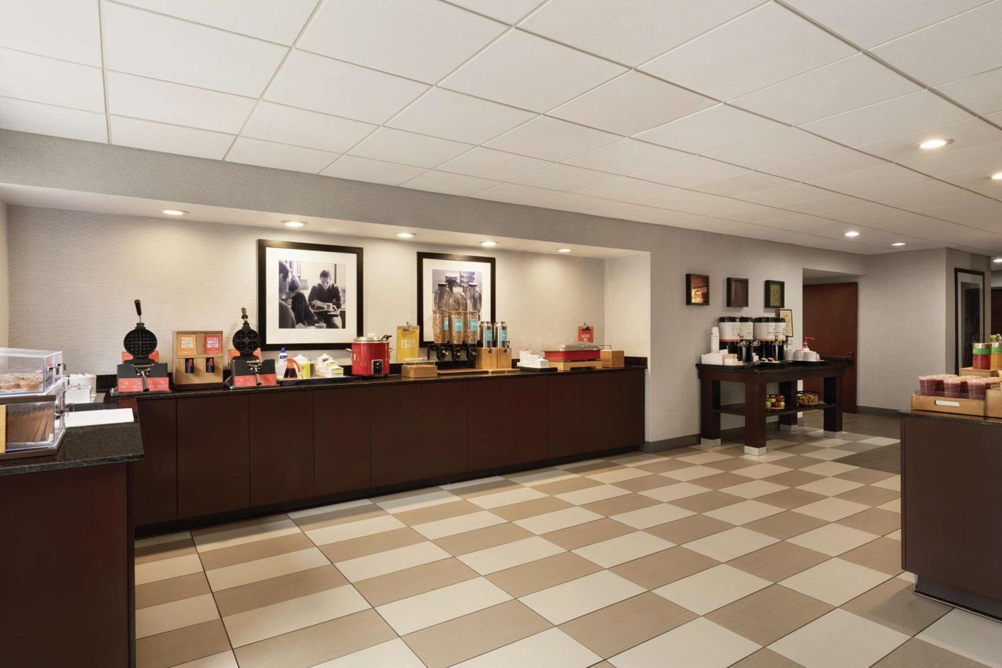 Hampton Inn Atlanta-Stone Mountain Eksteriør billede